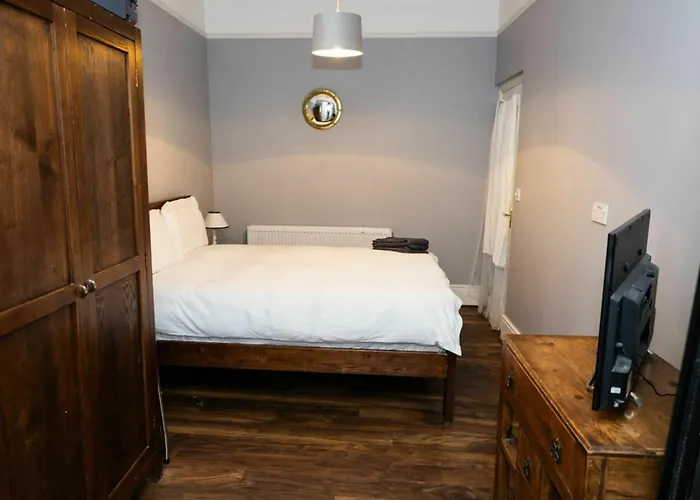 Views Elegant & Modernised 5bd Period ウォーターフォード